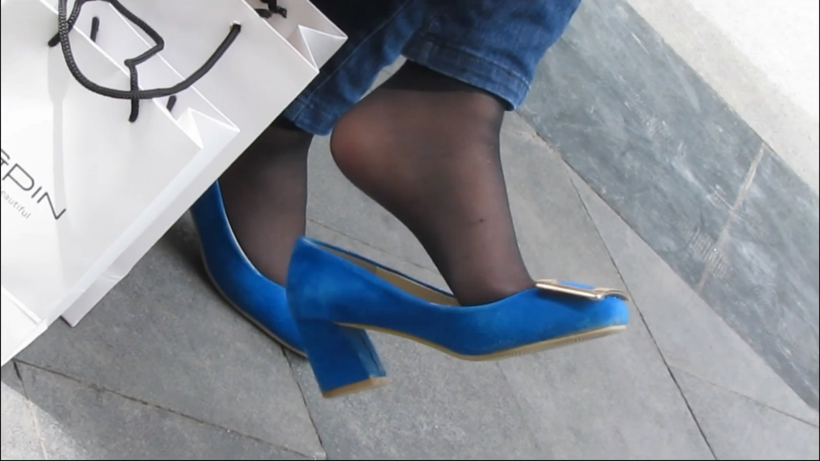 streetsnapdangl[00 04 19][20181118 112955 3]